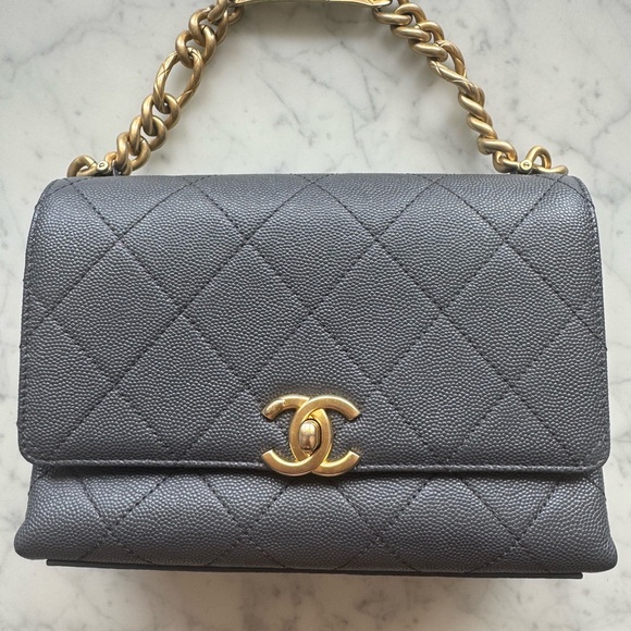 CHANEL Shoulder Bag leather Grained calfskin Gray - Picture 11 of 16